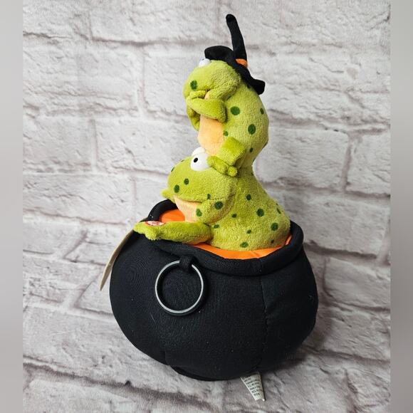 Hallmark plush trembling toads halloween stew stuffed battery operated - Picture 6 of 11